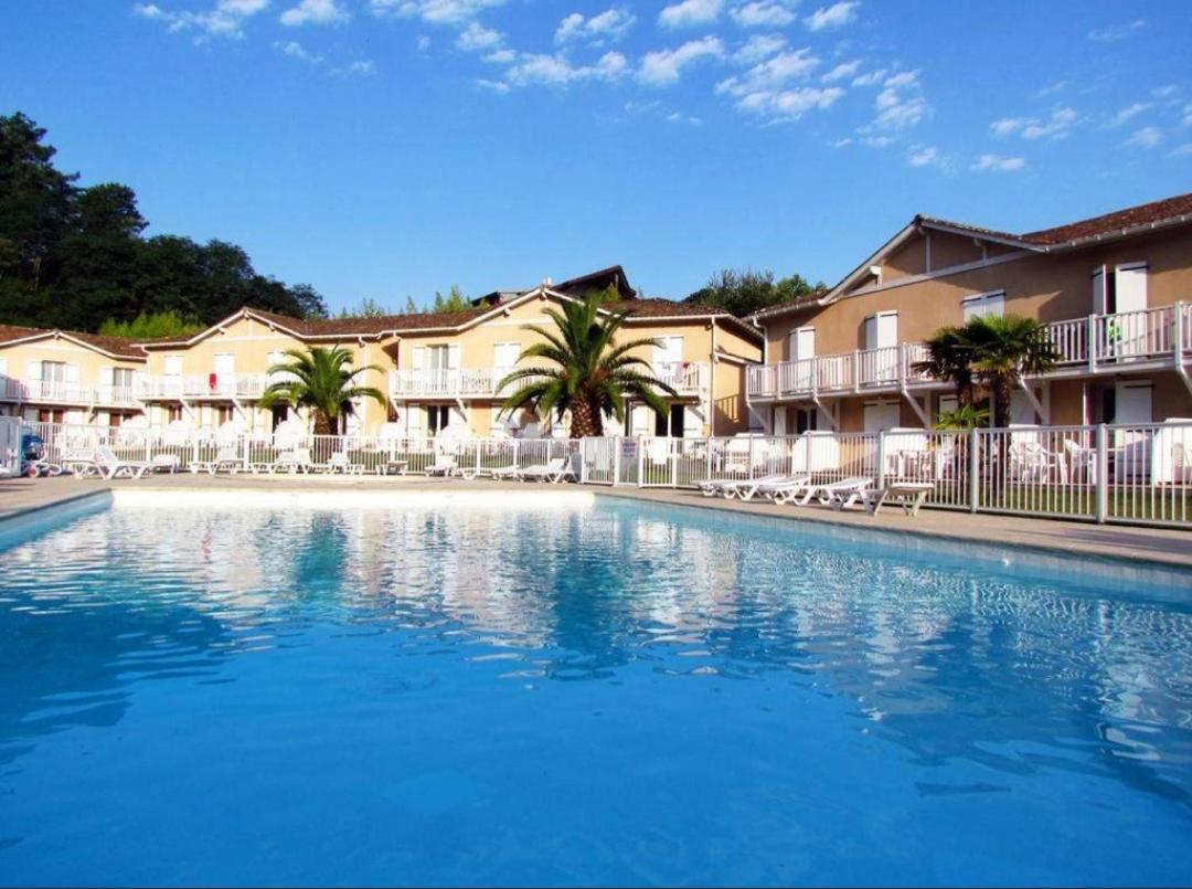 Petit Oasis Avec Piscine Lejlighed Anglet Eksteriør billede
