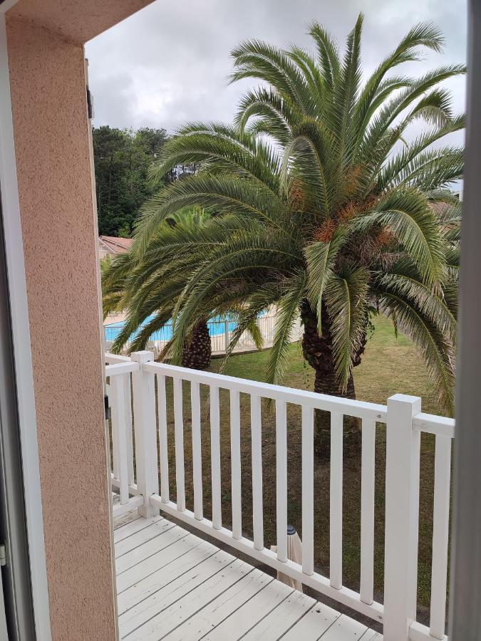 Petit Oasis Avec Piscine Lejlighed Anglet Eksteriør billede